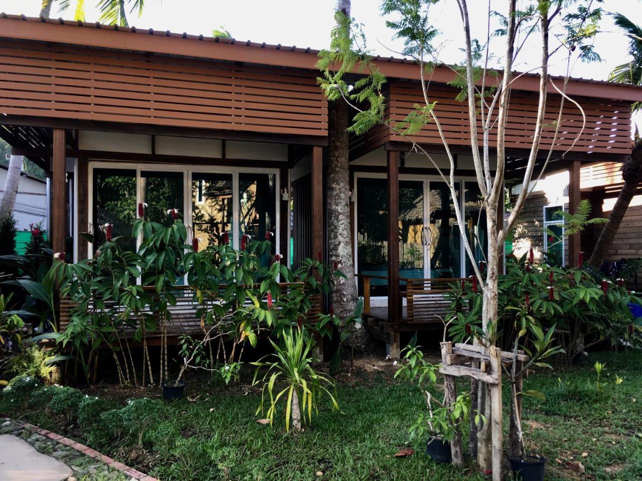 Mook Montra Resort Sea Front Ко-Мук Екстер'єр фото