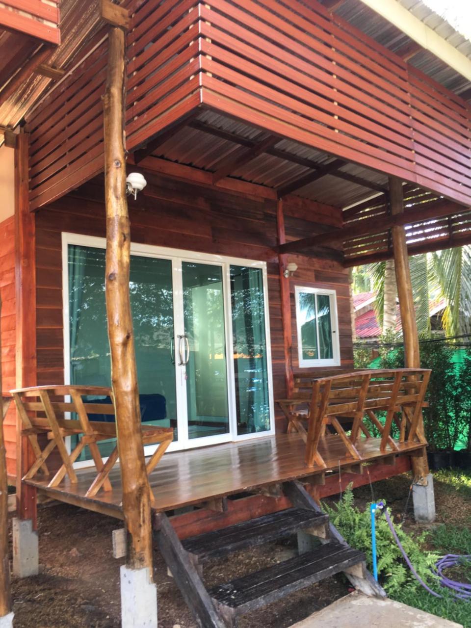 Mook Montra Resort Sea Front Ко-Мук Екстер'єр фото